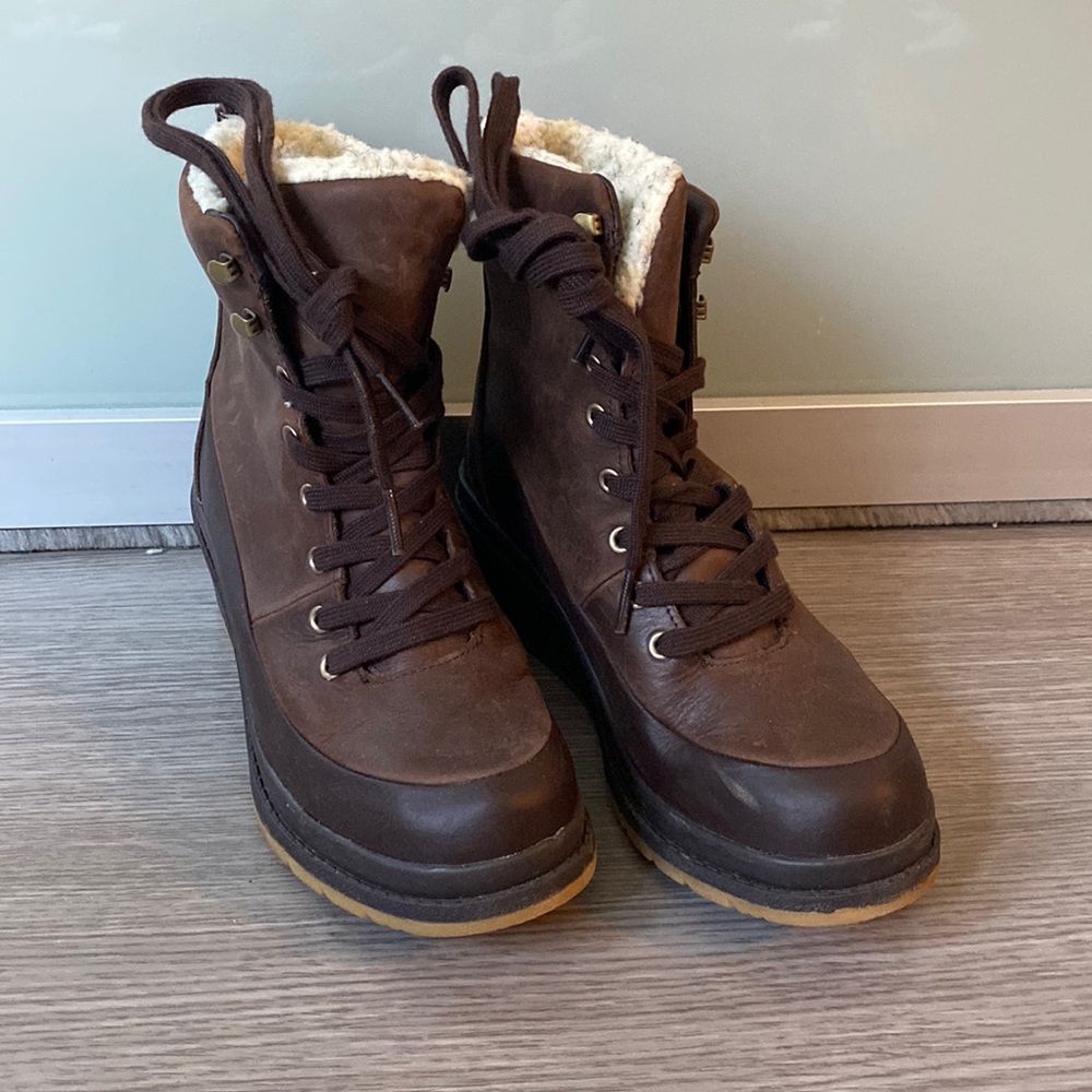 Leather Muck Boots - Brown